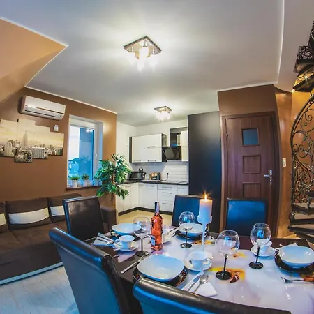 Piotr I Paweł 8 Os Deluxe 2 Poziomy Apartament *
