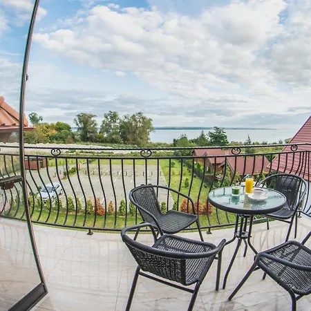 Piotr I Pawel 8 Os Deluxe 2 Poziomy Apartamento *