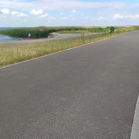 Piotr I Pawel 8 Os Deluxe 2 Poziomy Apartment