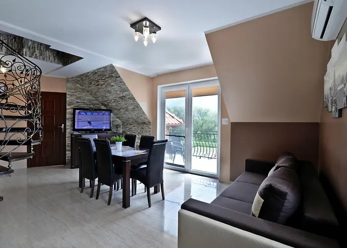 Piotr I Paweł 8 Os Deluxe 2 Poziomy * Krynica Morska